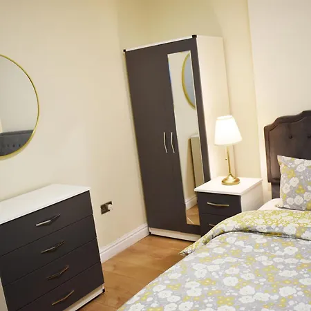 Birmingham City Centre Room In Edgbaston Near Stadium, Free Parking Exterior foto