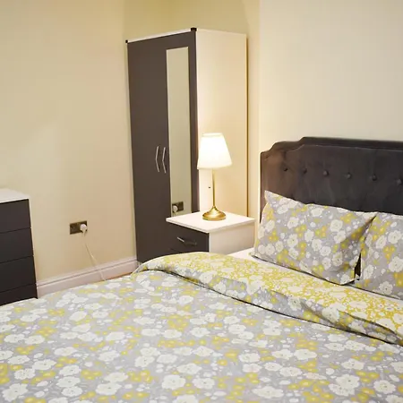 Birmingham City Centre Room In Edgbaston Near Stadium, Free Parking Exterior foto