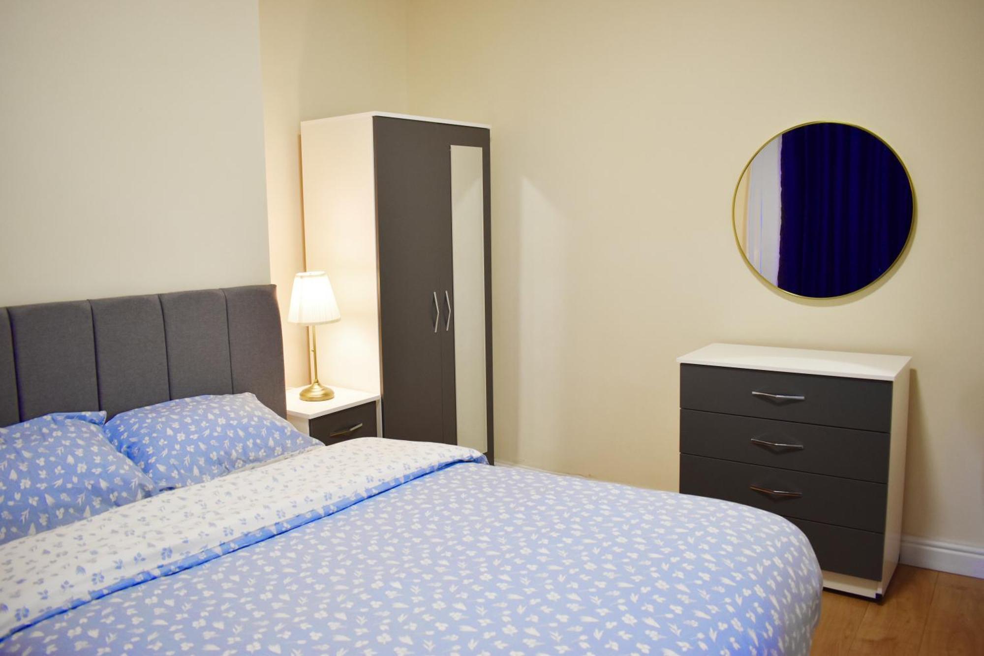 Centre In Edgbaston Near Stadium, Free Parking * Birmingham