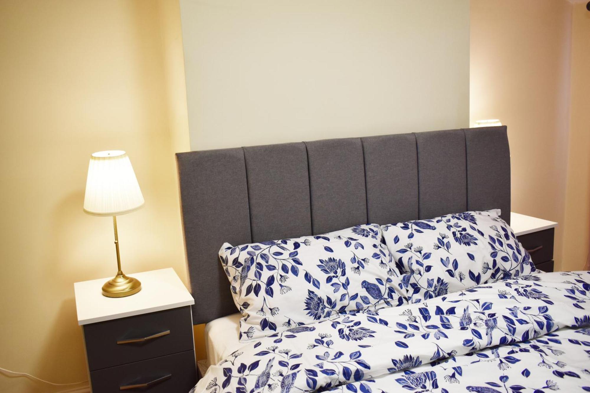 Centre In Edgbaston Near Stadium, Free Parking Homestay *